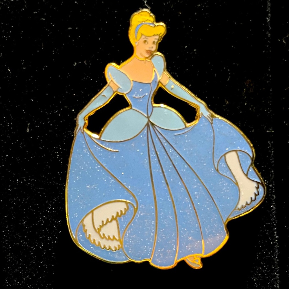 Vintage “Princess Cinderella” Disney Trading Pin
